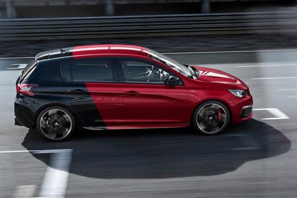 Przegląd naładowana hatchback Peugeot 308 GTi
