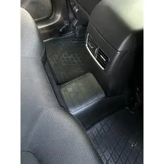Tylny łącznik dywanika Stingray Premium