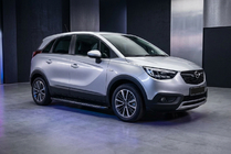 Opel Crossland X 2017-2024 Progi Boczné Bosphorus Black (2 szt., Aluminium) zdjęcia 1
