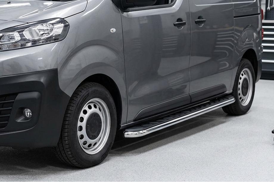 Citroen Jumpy/Dispatch 2017- Progi Boczne Maydos V1 (2 szt., Aluminium i Stal Nierdzewna) Image
