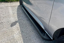 Peugeot Expert 2017- Progi Boczné Allmond Black (2 szt., Aluminium) XL - Dlugie Nadwozie zdjęcia 2