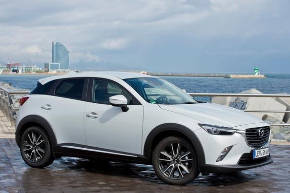 Przegląd zaktualizowanego Mazda CX-3