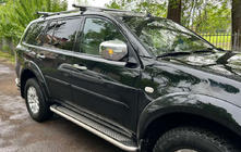 Mitsubishi Pajero Sport 2008-2015 Progi Boczne Maydos V2 (2 szt., Aluminium i Stal Nierdzewna) zdjęcia 4