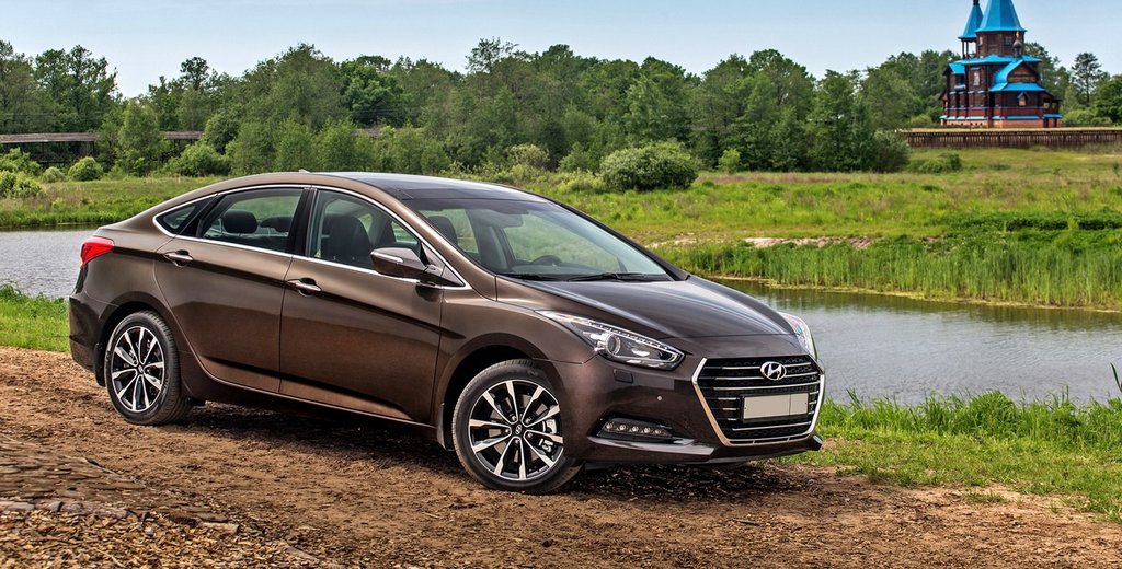 Zmodernizowany sedan model Hyundai i40