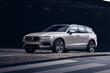 Druga generacja kombi terenowe Volvo V60 Cross Country zdjęcia 8