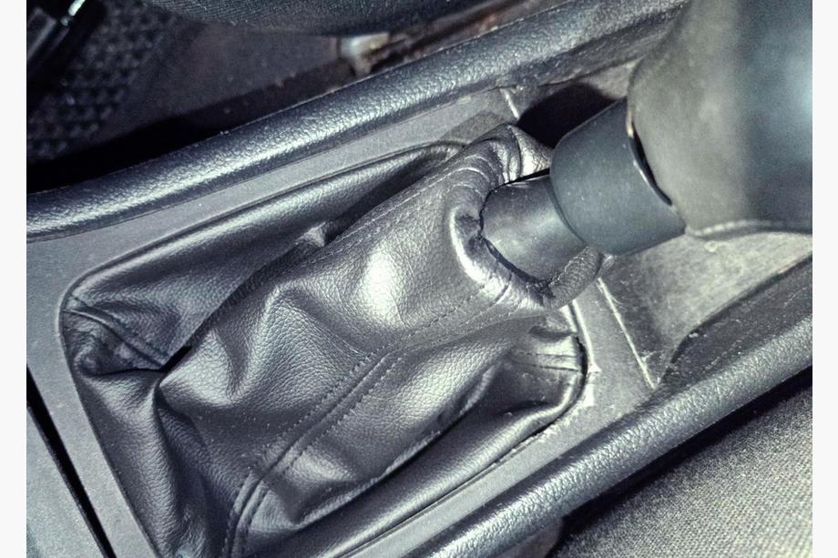 Opel Zafira A 1998-2005 Mieszek Zmiany Biegów V1 (z Ramką) Image