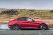 Przegląd sedan Alfa Romeo Giulia zdjęcia 3