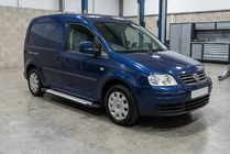 Volkswagen Caddy 2004-2010 Progi Boczne Allmond Grey (2 szt., Aluminium) Maxi Rozstaw Osi zdjęcia 1