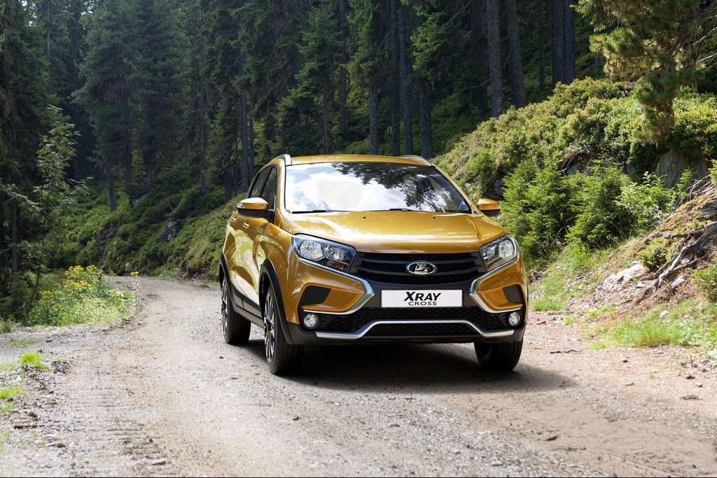 Przegląd hatchback terenowe Łada XRAY Cross