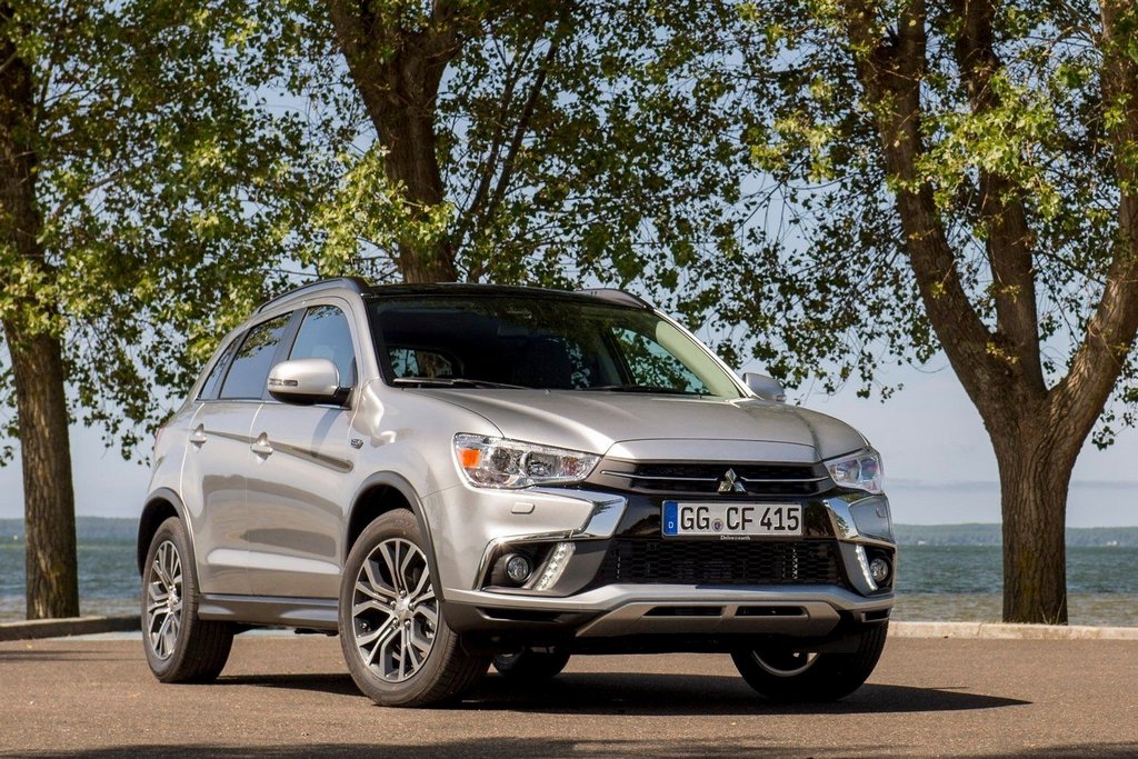 Przegląd zaktualizowanego crossover Mitsubishi ASX
