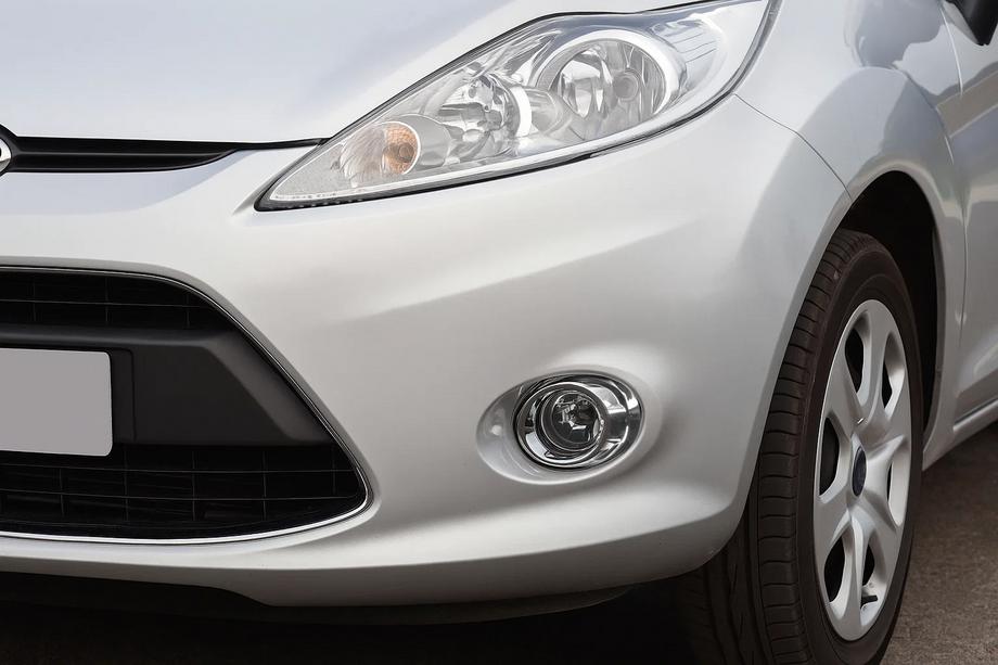 Ford Fiesta 2008-2017 Nakladki na swiatla przeciwmgielne (2 szt, plastik) Image