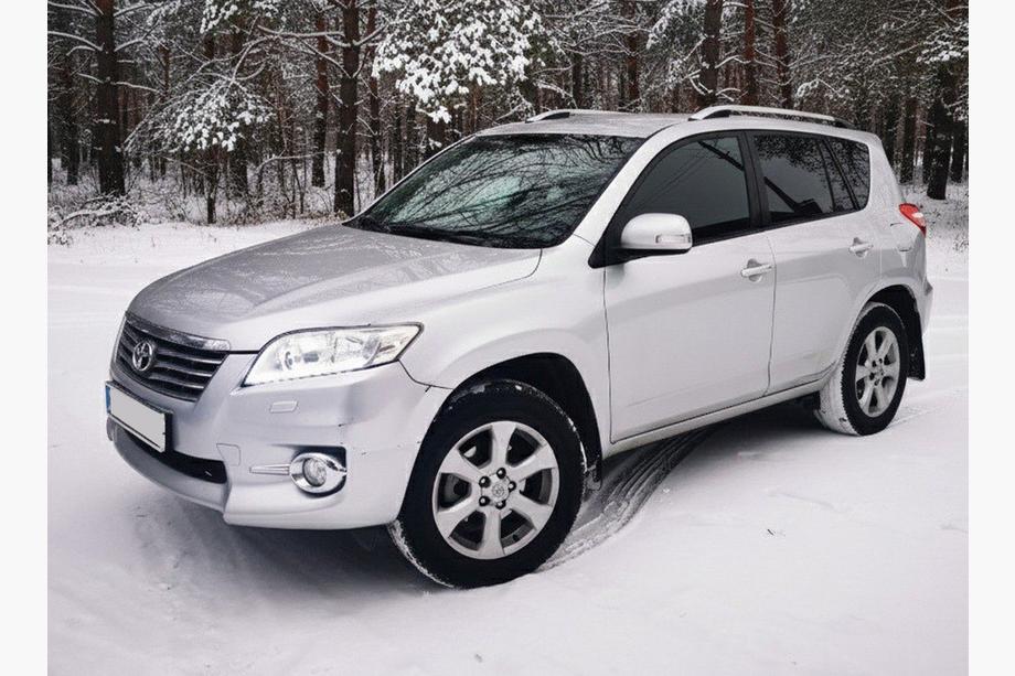 Toyota Rav 4 2006-2013 Relingi dachowe Skyport (srebrne) Krótki Rozstaw Osi Image