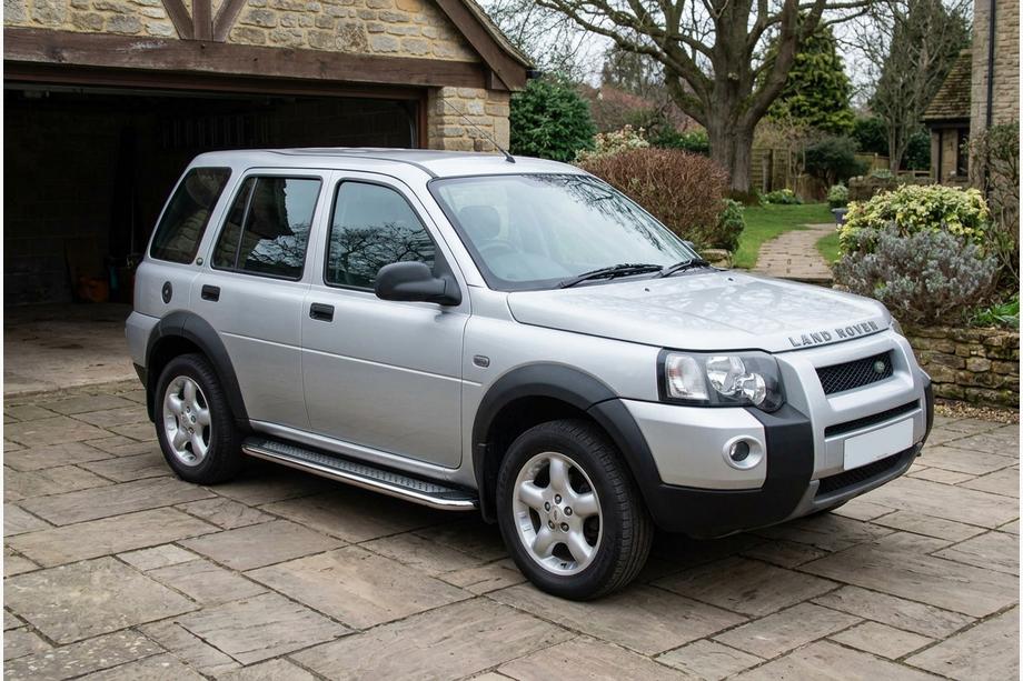 Land Rover Freelander I 1997-2006 Progi Boczne Maydos V2 (2 szt., Aluminium i Stal Nierdzewna) Image
