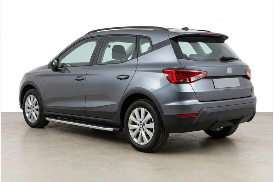 Seat Arona 2017- Progi Boczné Fullmond (2 szt., Aluminium) Image