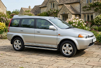 Honda HR-V 1998-2006 Progi Boczne Tayga Grey (2 szt., Aluminium) zdjęcia 1