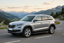Skoda Kodiaq 2016-2023 Progi Boczne Bosphore Black (2 szt., Aluminium) zdjęcia 1