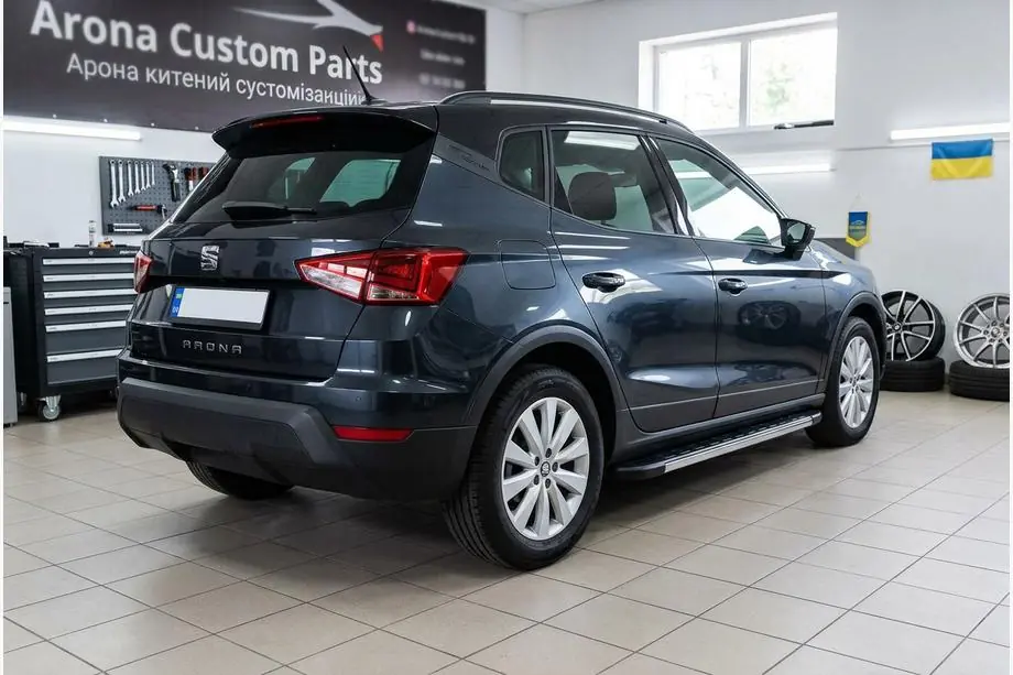 Seat Arona 2017- Progi Boczné Duru (2 szt., Aluminium) Image