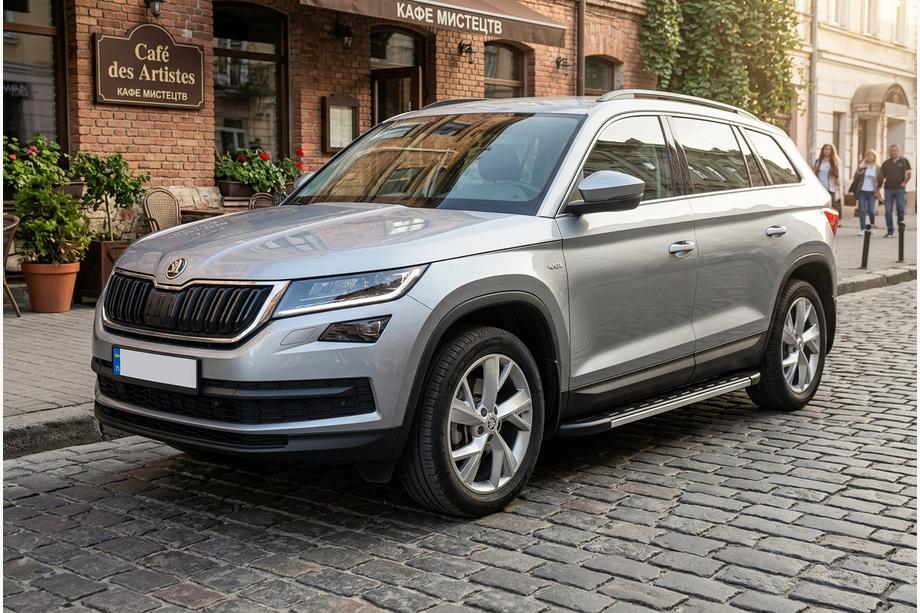 Skoda Kodiaq 2016-2023 Progi Boczné Duru (2 szt., Aluminium) Image
