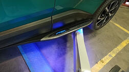 Toyota C-HR 2016-2023 Progi Boczne Original V2 (2 szt., Aluminium) zdjęcia 1