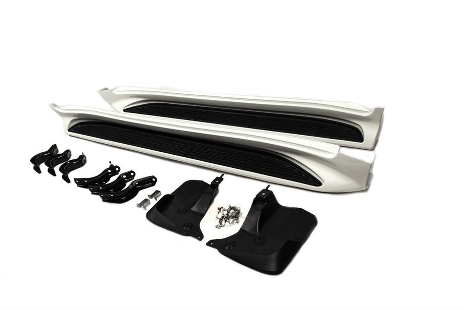 Toyota Land Cruiser 200 2007-2021 Progi Boczné (2015-2021) Image