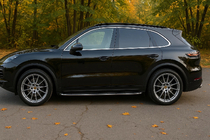 Porsche Cayenne 2018- Progi boczne stopnie (2 szt., aluminium) zdjęcia 1
