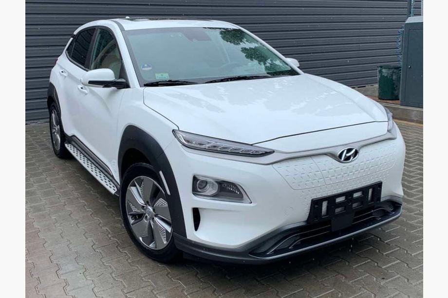Hyundai Kona 2017-2023 Progi Boczné Oryginalny Design (2 szt) Zdjęcia 6