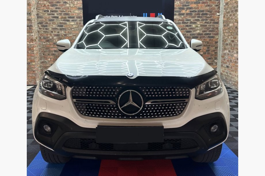 Mercedes X class 2017-2020 Przedni Grill Diamond Image