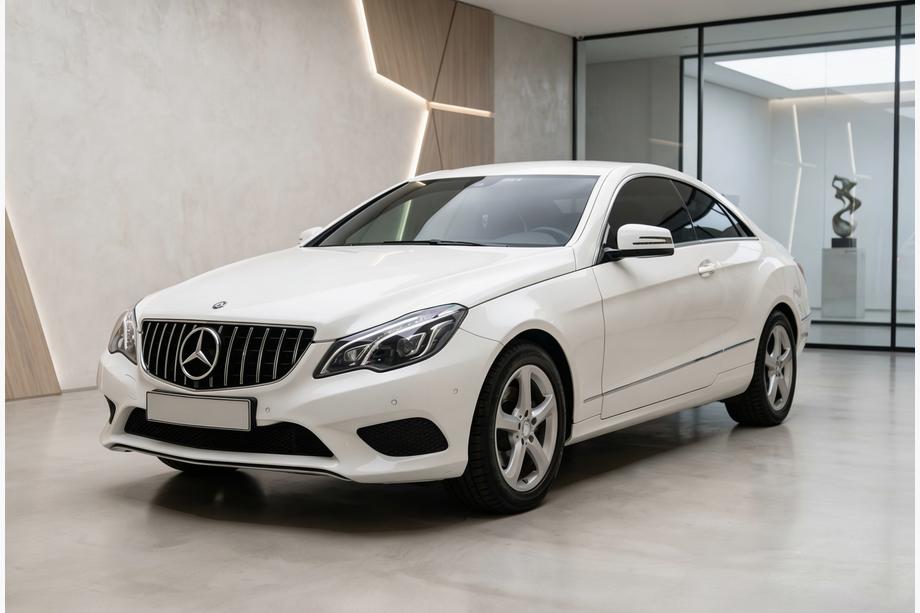 Mercedes E-class coupe C207 2010-2017 Atrapa Chłodnicy Przednia (2014-2016, GT Panamericana) Image