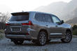 Przegląd zaktualizowanego suv Lexus LX zdjęcia 4