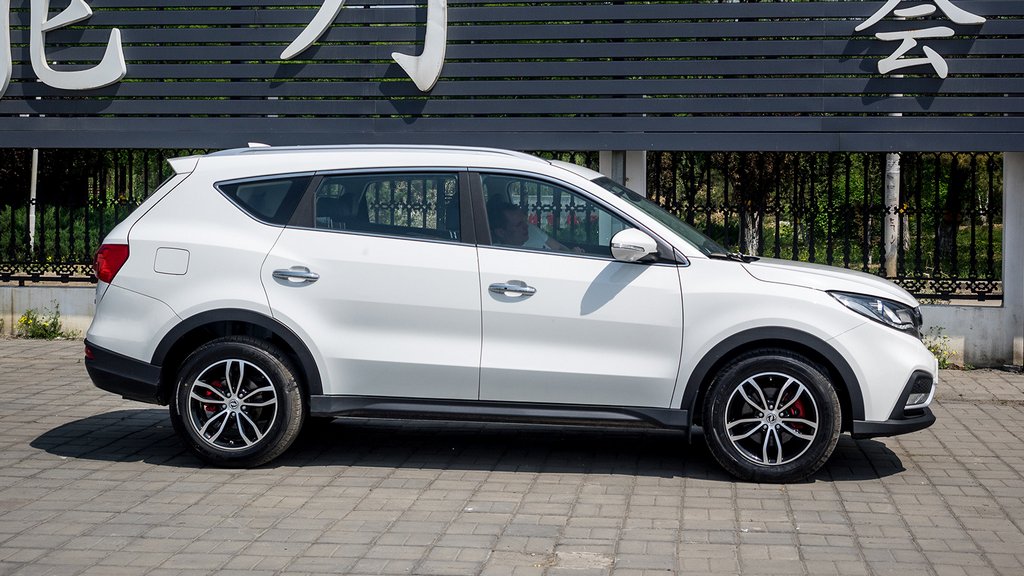 Przegląd zaktualizowanego zwrotnicy Dongfeng 580