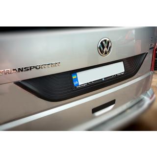 Plastikowa nakladka na klape bagaznika Volkswagen T6 2015-2024 zdjęcia 1