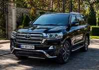 Toyota Land Cruiser 200 2007-2021 Zestaw bodykit 2016-2021 (Executive 2016) zdjęcia 8