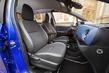Przegląd hybrydowej modyfikacji hatchback Toyota Yaris Hybrid zdjęcia 4