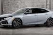 Pięciodrzwiowy hatchback dziesiątej generacji Honda Civic 5D zdjęcia 1