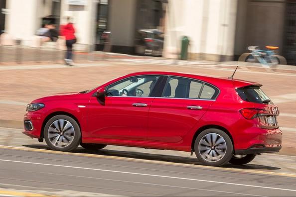 Przegląd hatchback Fiat Tipo Hatchback Zdjęcie 5
