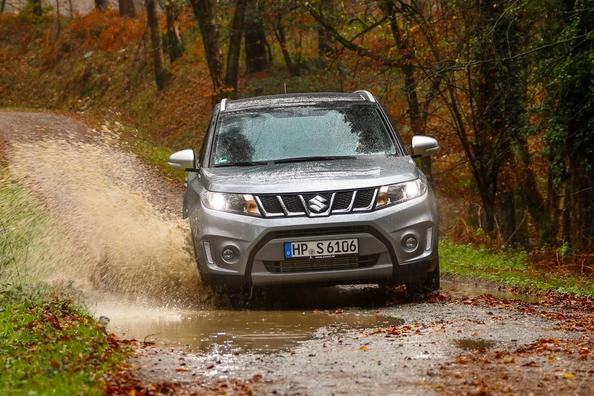 Przegląd kompaktowego crossovera Suzuki Vitara S