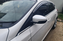Ford Focus III 2011-2017 Deflektory szyb z chromowaną listwą Niken (SD/HB, 4 szt) zdjęcia 3