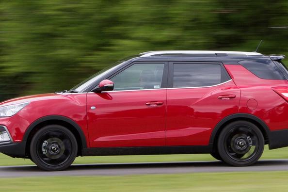 Przegląd zwrotnicy SsangYong XLV Zdjęcie 3