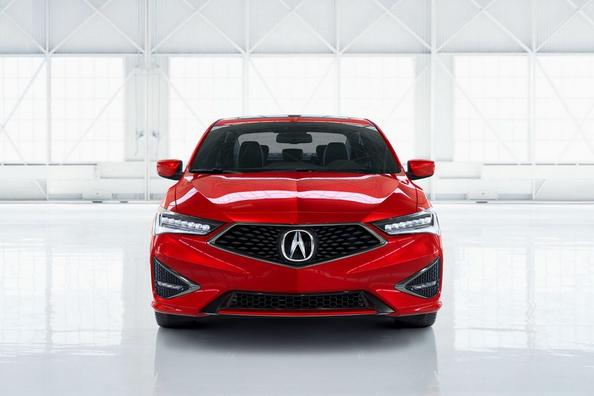 Zaktualizowany sedan Acura ILX