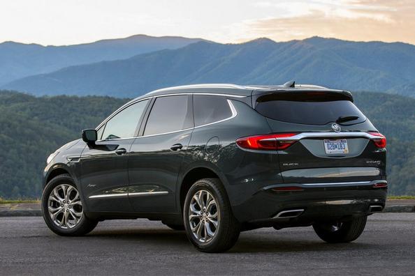 Przegląd zwrotnicy Buick Enclave Zdjęcie 9