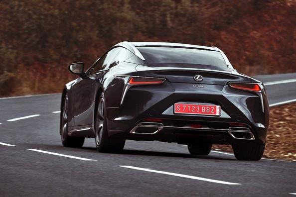 Przegląd sportowy coupe Lexusa LC 500