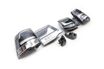 Toyota Land Cruiser 200 2007-2021 Tylne Lampy 2016+ (Executive Black) zdjęcia 3