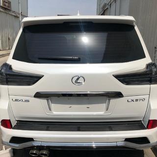 Lampy tylne 2016+ (Superior Black, 2 szt) Lexus LX570/450d 2008-2022 zdjęcia 4
