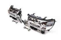 Toyota Land Cruiser 200 2007-2021 Reflektory Przednie 2016+ (Standard) zdjęcia 5