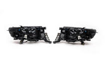 Toyota Land Cruiser 200 2007-2021 Reflektory Przednie 2016+ (Standard) zdjęcia 6