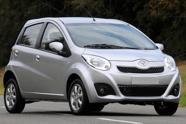 Przegląd kompaktowego hatchbacka JAC J2 Zdjęcie 7