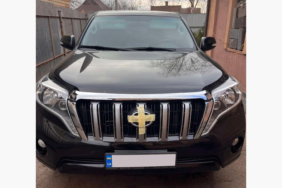 Toyota Land Cruiser Prado 150 2009-2023 Atrapa chłodnicy 2013-2017 (Standard) Zdjęcia 2