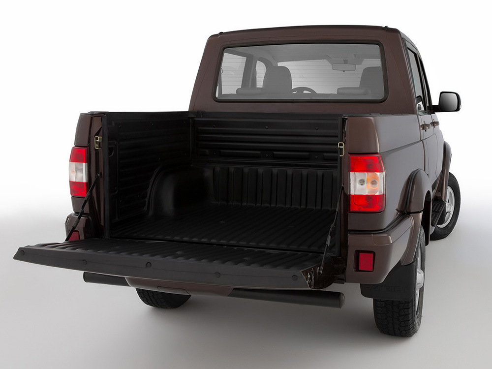 Przegląd odświeżony model UAZ Pickup