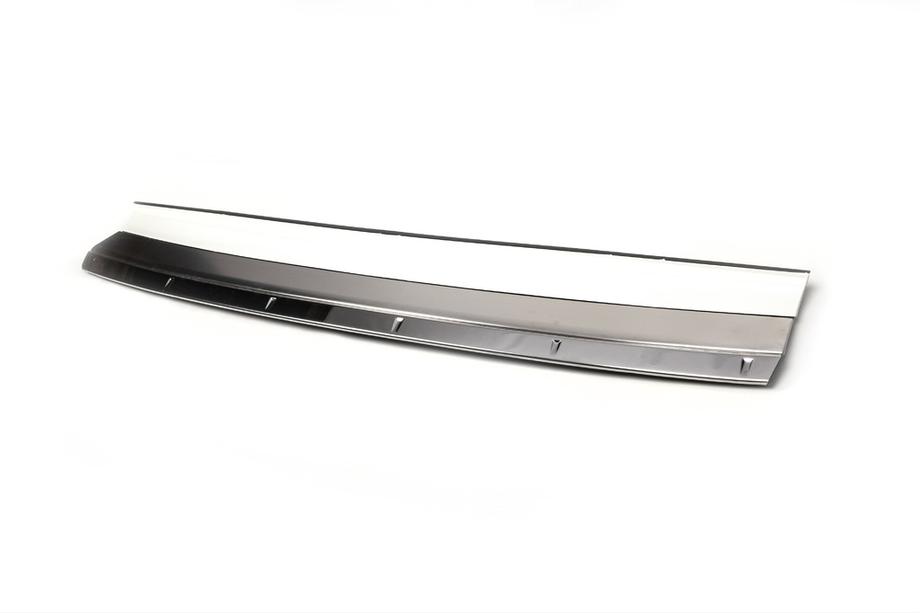 Lexus LX570/450d 2008-2022 Wkładka Zderzaka Tylnego Chrom (2012-2015) Zdjęcia 1