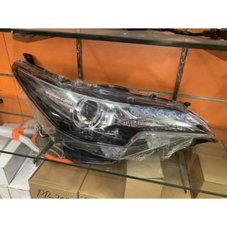 Zestaw Reflektorów Przednich (2 szt) Toyota Fortuner 2015- zdjęcia 2